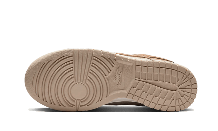 Nike Dunk Low SE Sand Drift (W)