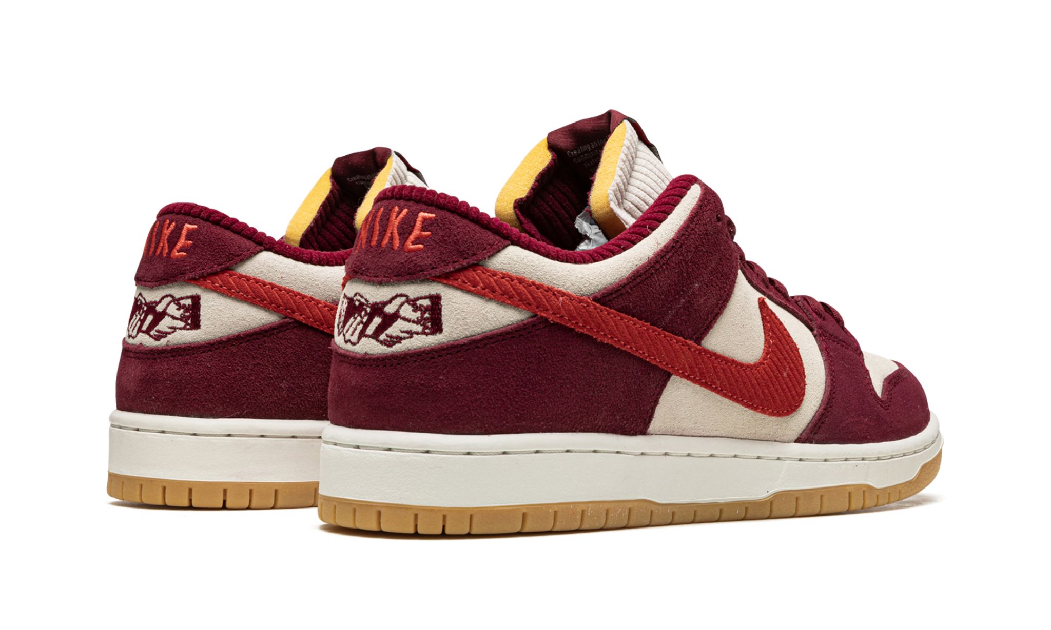 Nike SB Dunk Low Skate Like a Girl