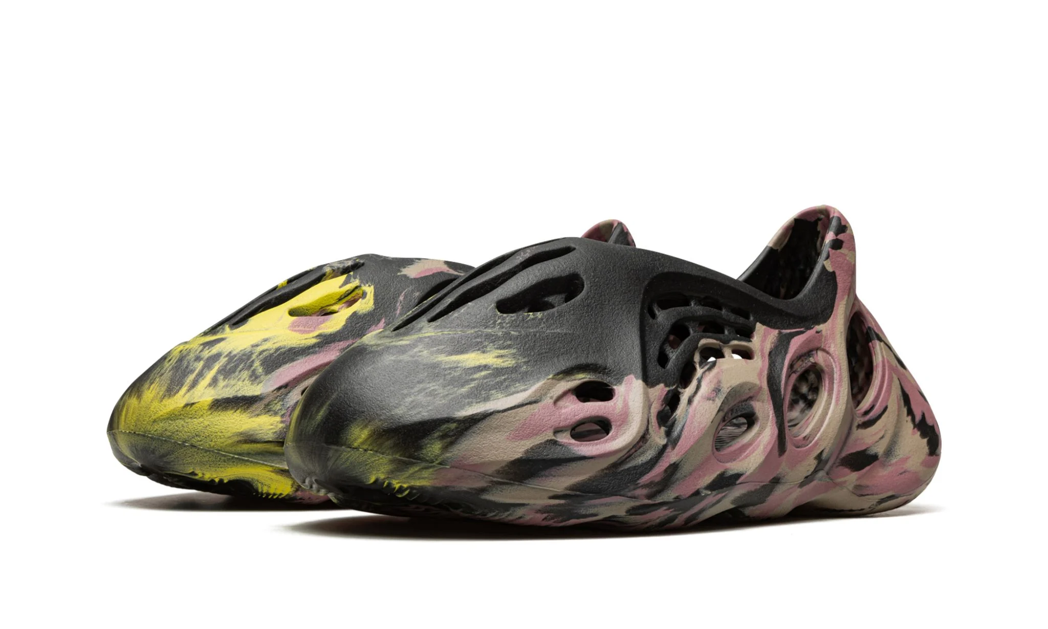 Yeezy Foam RNR MX Carbon