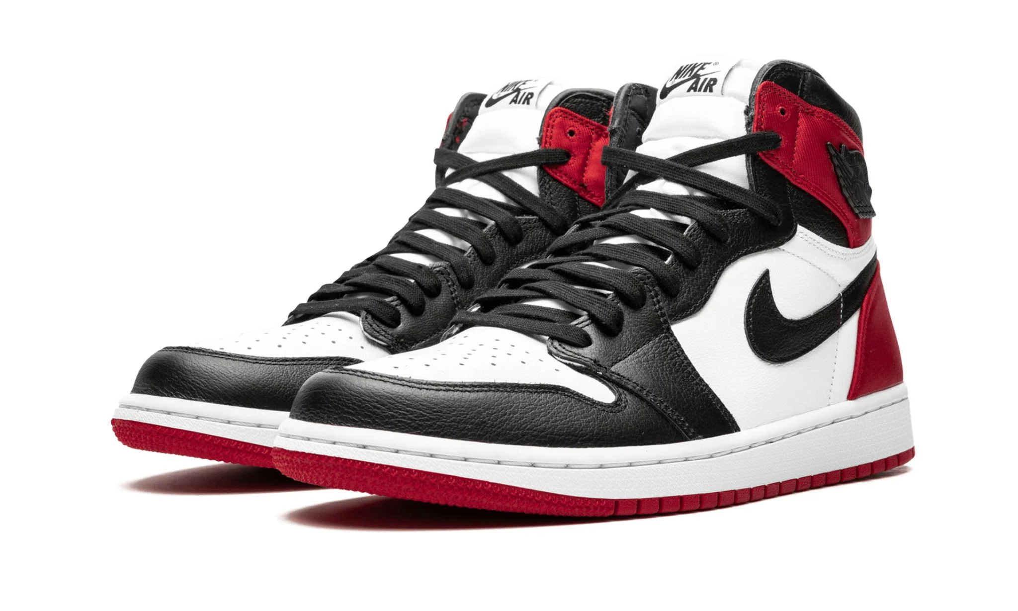 Air Jordan 1 Retro High Satin Black Toe (W)