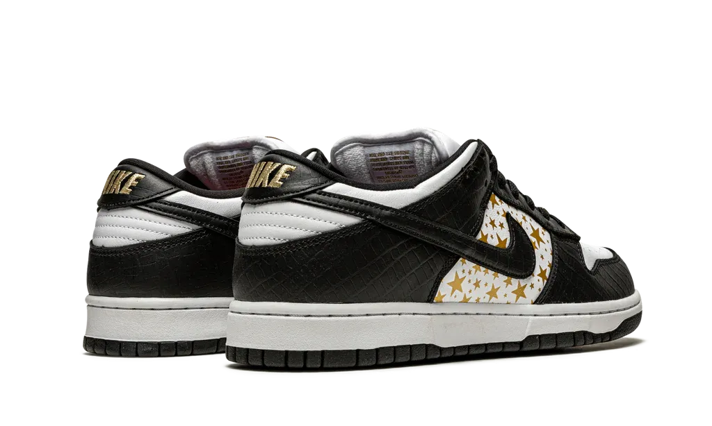 Nike SB Dunk Low Supreme Stars Black