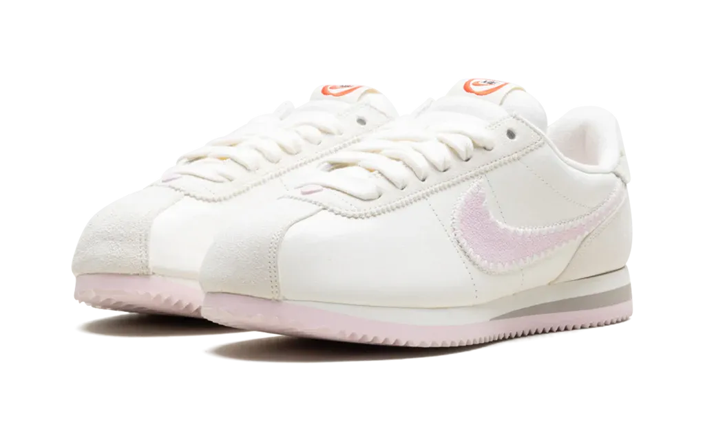 Nike Cortez Valentine's Day (2025) (W)