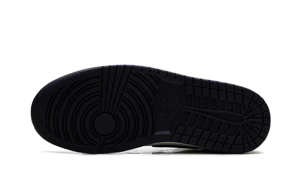 Air Jordan 1 Low OG Obsidian UNC