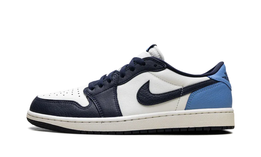 Air Jordan 1 Low OG Obsidian UNC