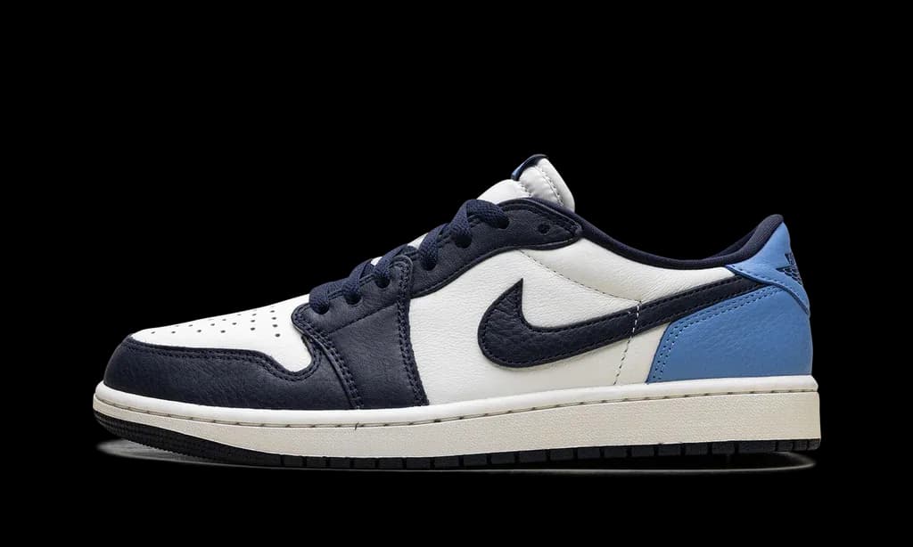 Air Jordan 1 Low OG Obsidian UNC