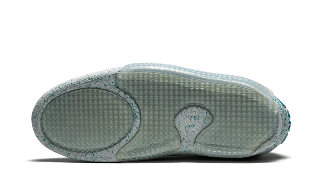 Nike Air MAG Back to the Future (2011)