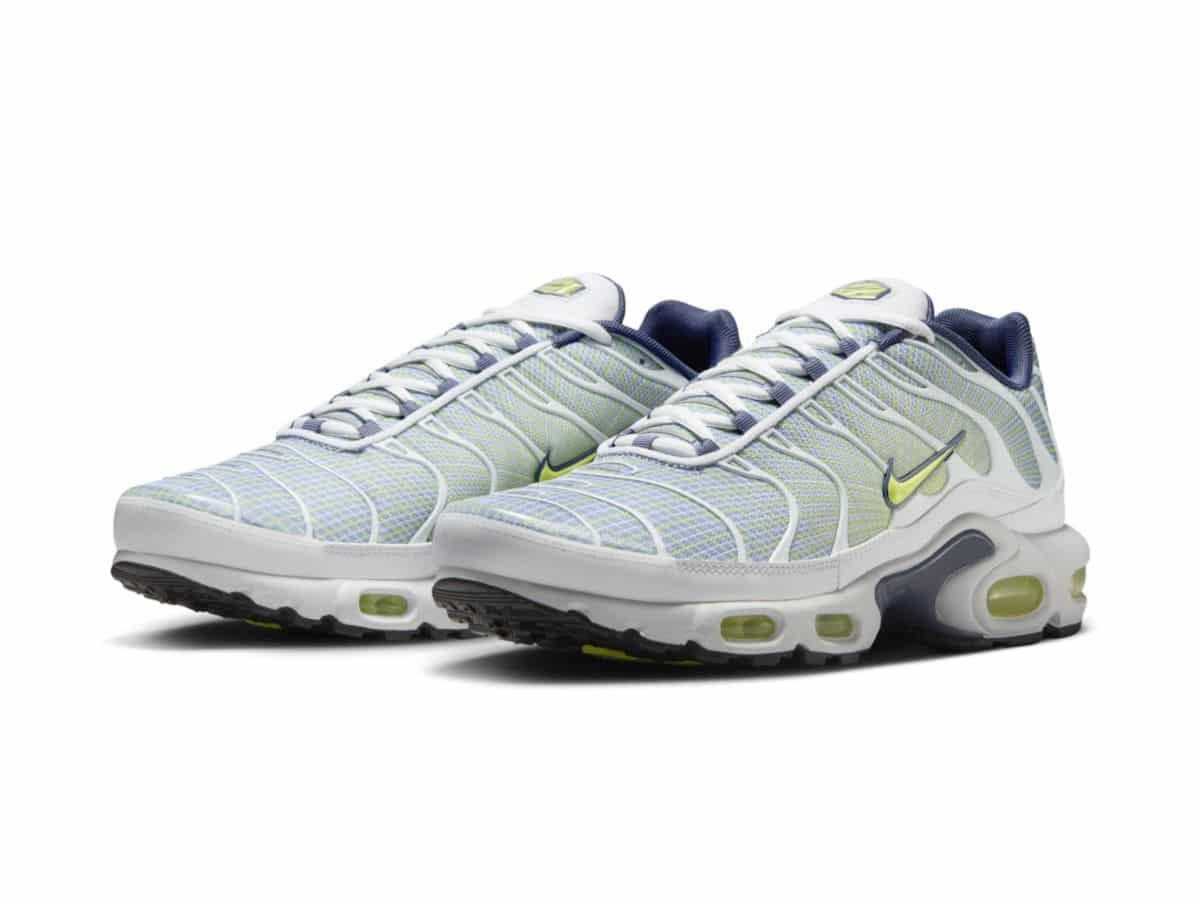 Nike Air Max Plus Pebble Grey Lime