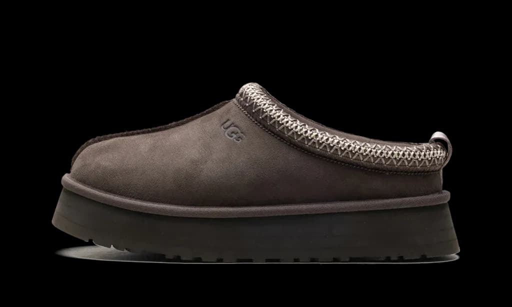 UGG Tazz Slipper Molasses (W)