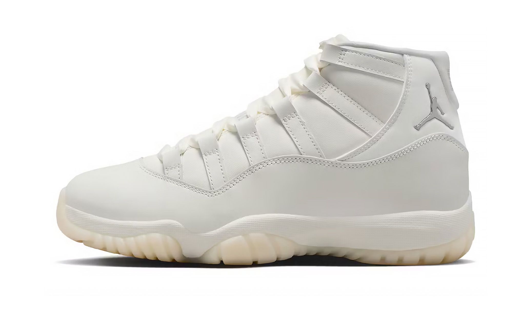 Air Jordan 11 Retro Pearl (W)