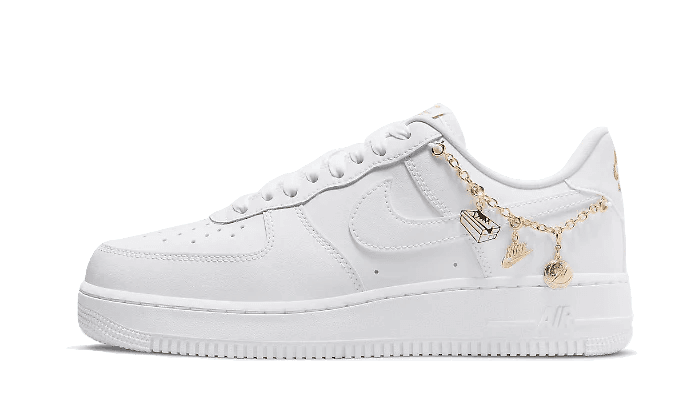 Air Force 1 Low Lucky Charms (W)