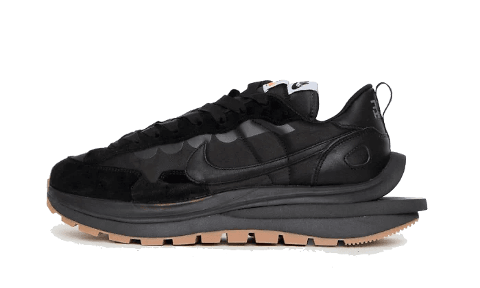 Nike Vaporwaffle Sacai Black Gum