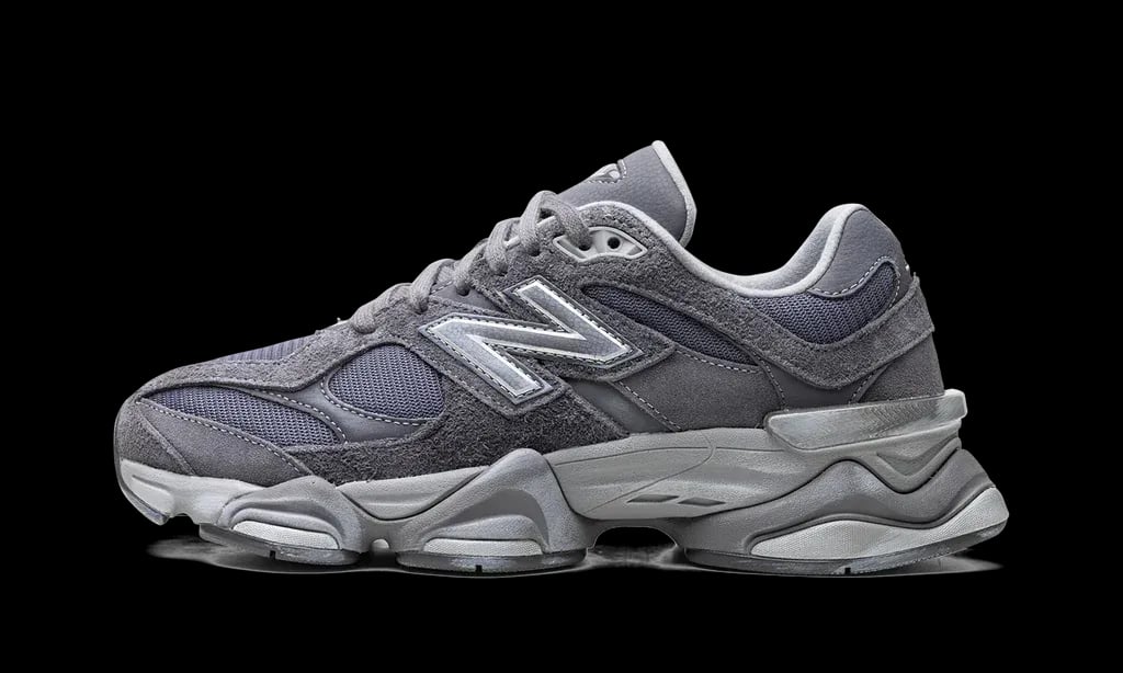 New Balance 9060 Magnet