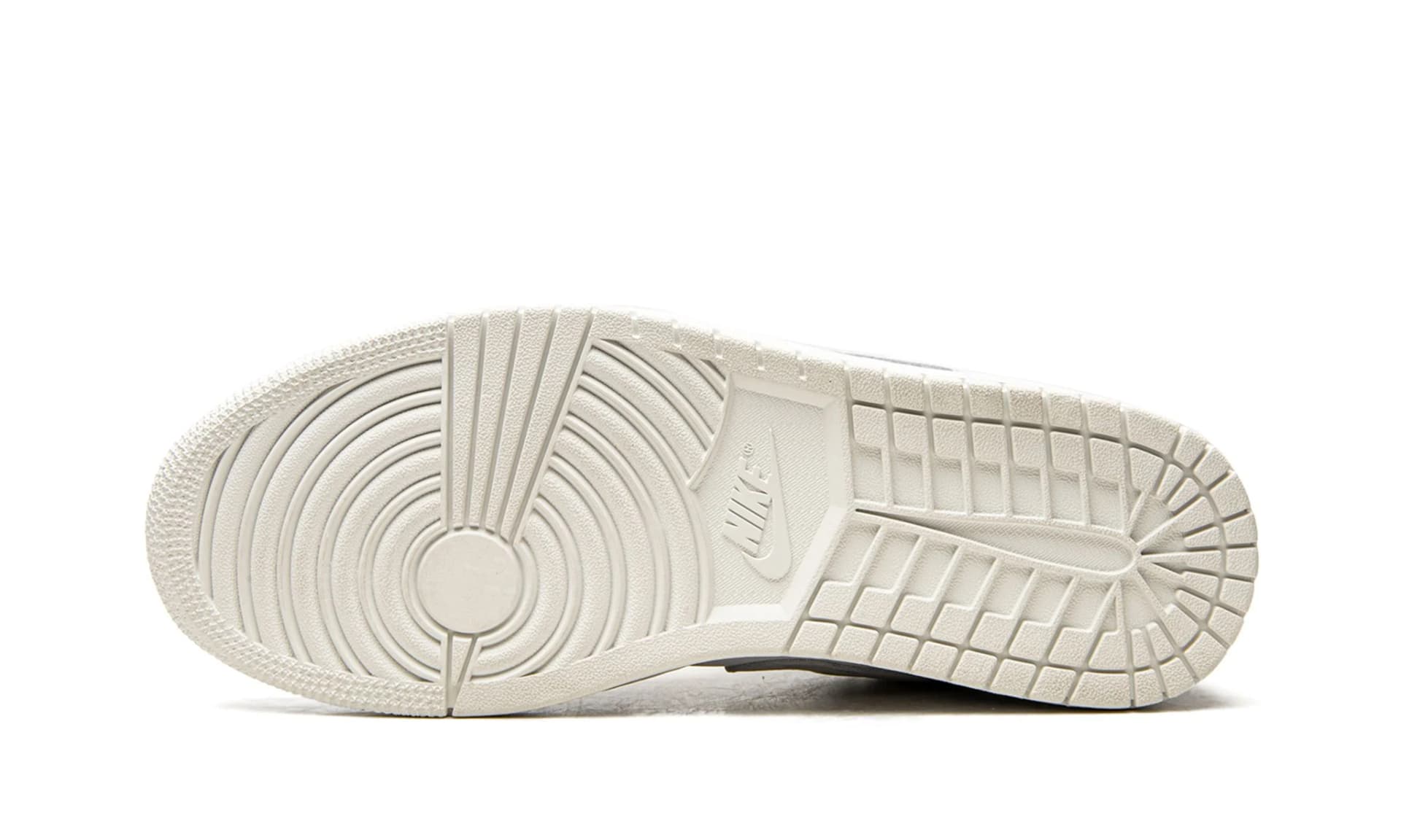 Air Jordan 1 Low Paris | OVERCEZ