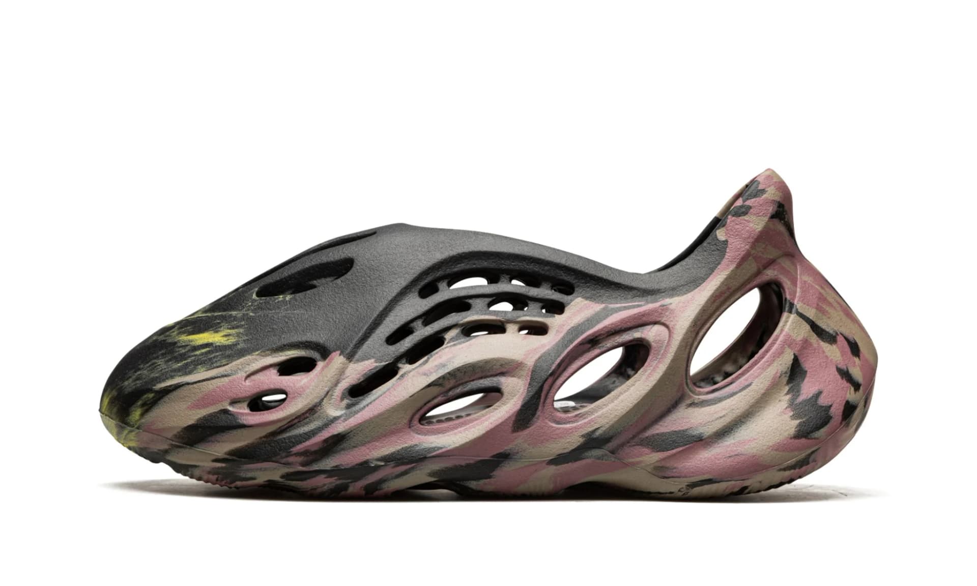 Yeezy Foam RNNR MX Carbon | OVERCEZ