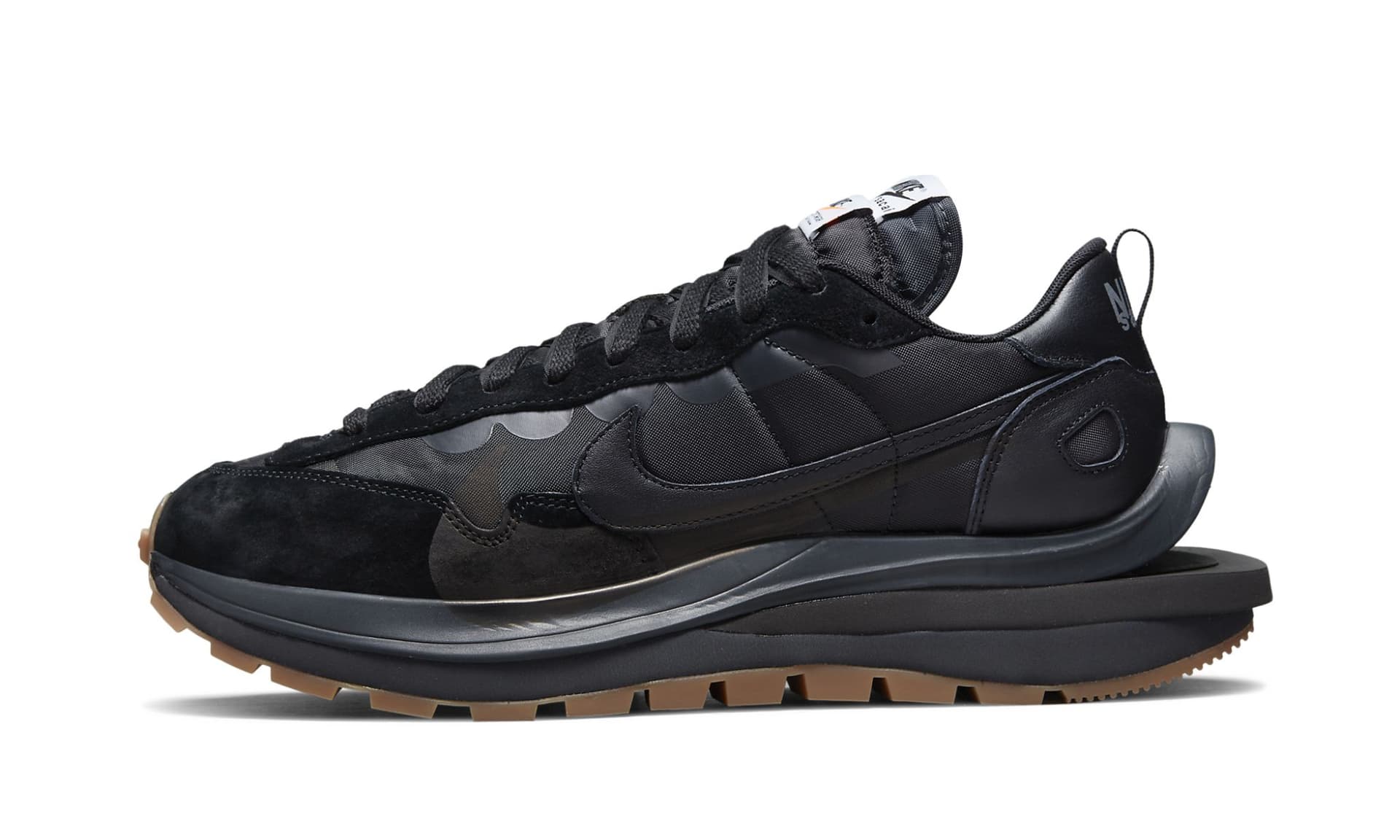 Nike Vaporwaffle Sacai Black Gum | OVERCEZ