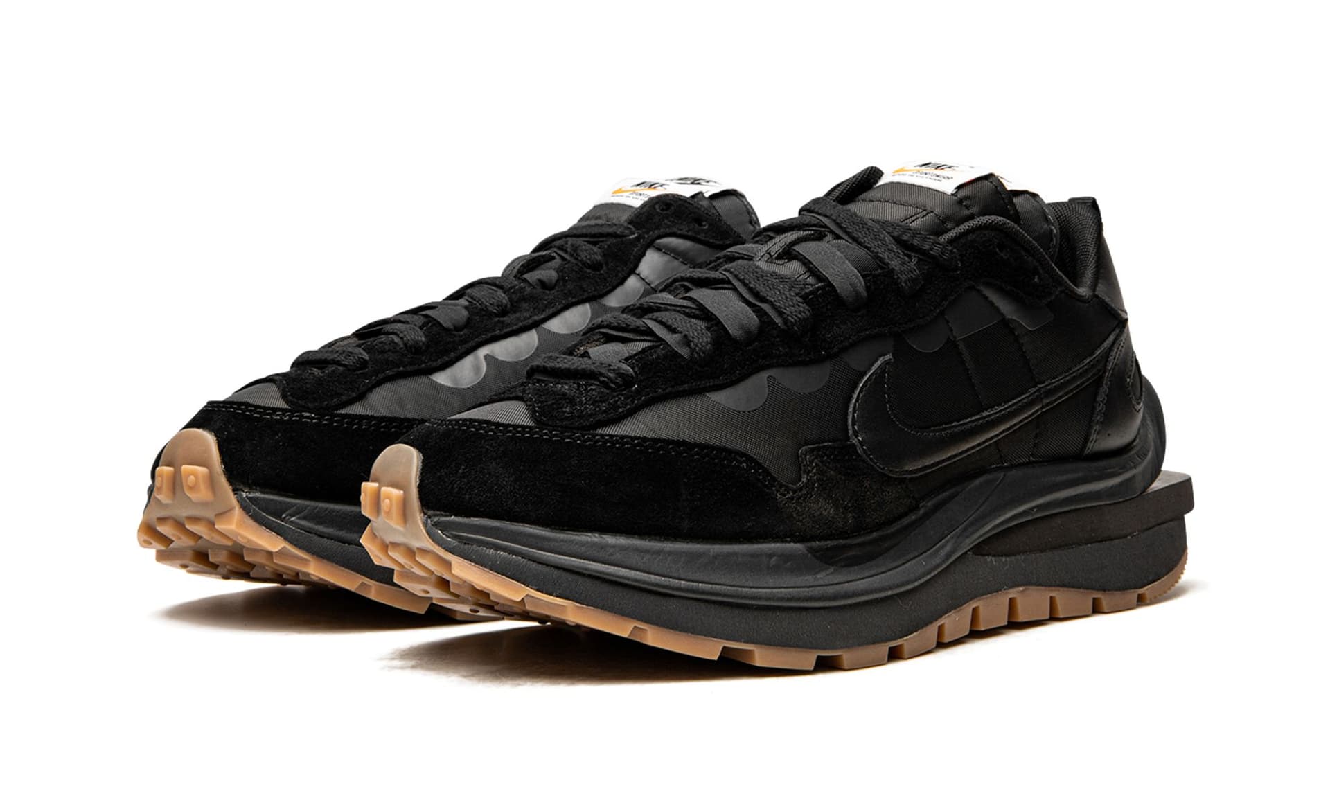 Nike Vaporwaffle Sacai Black Gum | OVERCEZ