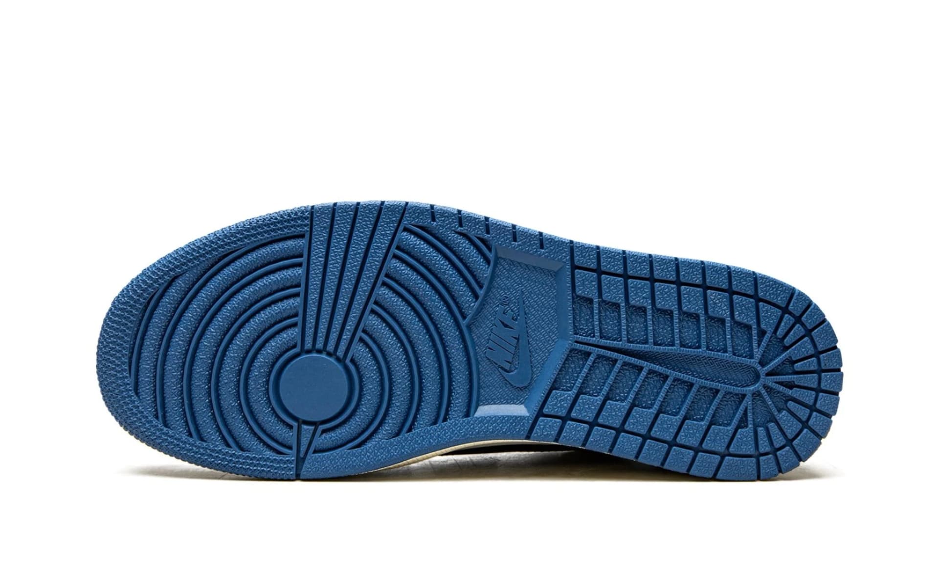 Air Jordan 1 Retro Low OG SP Fragment Design x Travis Scott | OVERCEZ