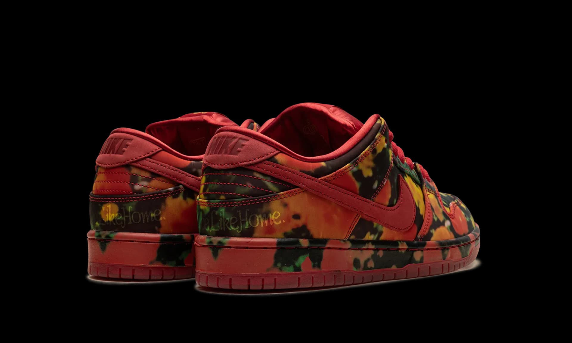 Nike SB Dunk Low The Wizard of Oz Poppy Field | OVERCEZ