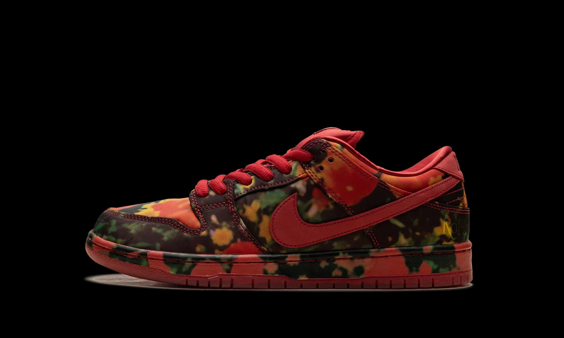 Nike SB Dunk Low The Wizard of Oz Poppy Field | OVERCEZ
