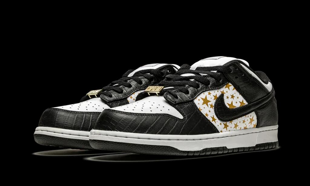Nike SB Dunk Low Supreme Stars Black | OVERCEZ