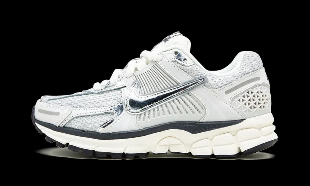 Nike Zoom Vomero 5 Photon Dust Metallic Silver (W) | OVERCEZ