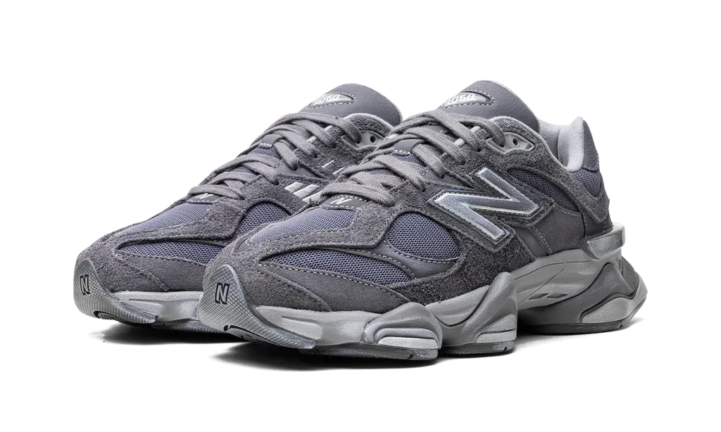 New Balance 9060 Magnet
