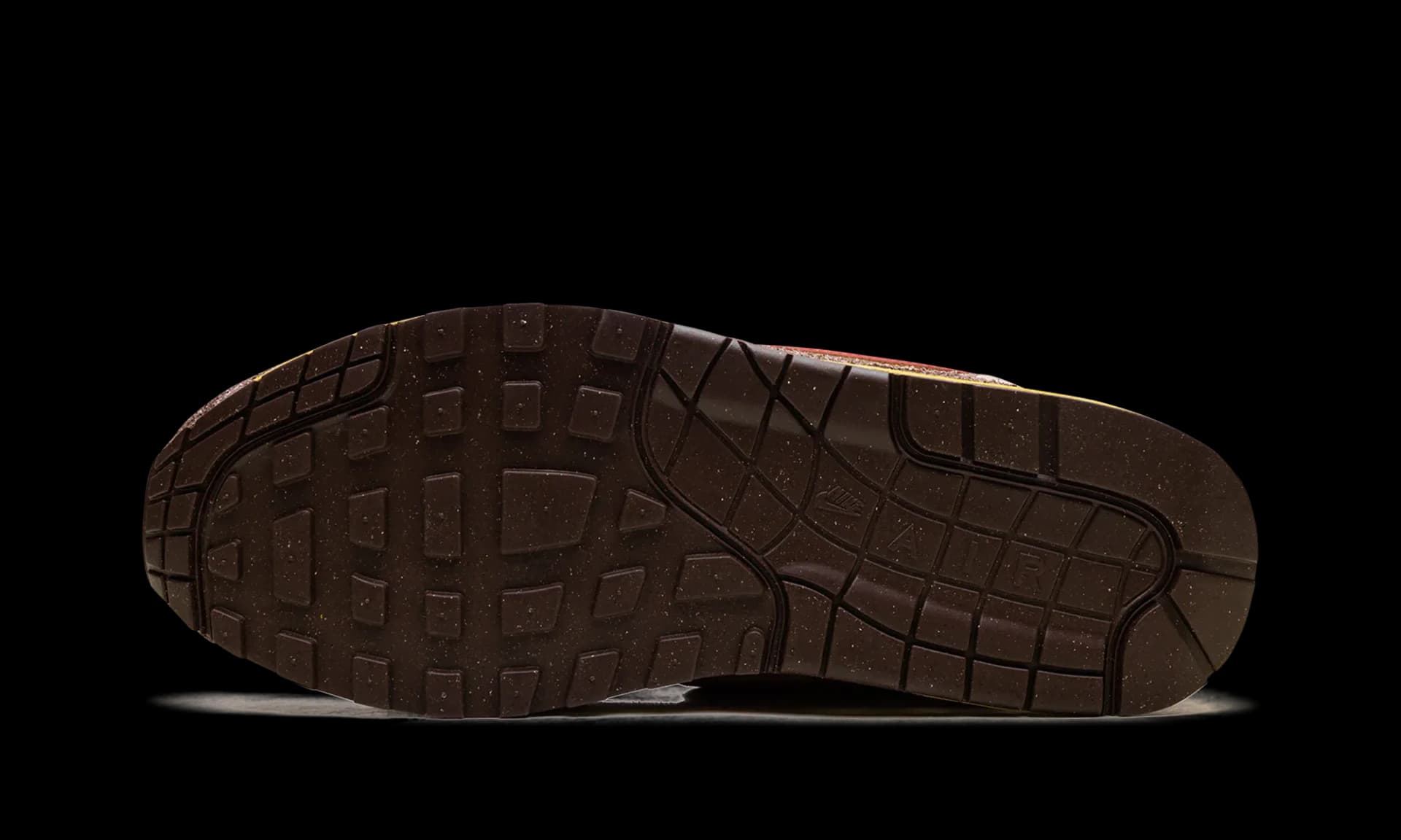 Nike Air Max 1 .SWOOSH Low Poly Big Head Origins | OVERCEZ