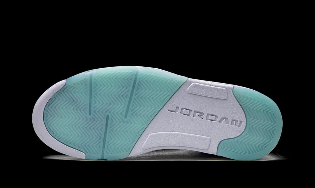 Air Jordan 5 Retro Easter (2022) | OVERCEZ