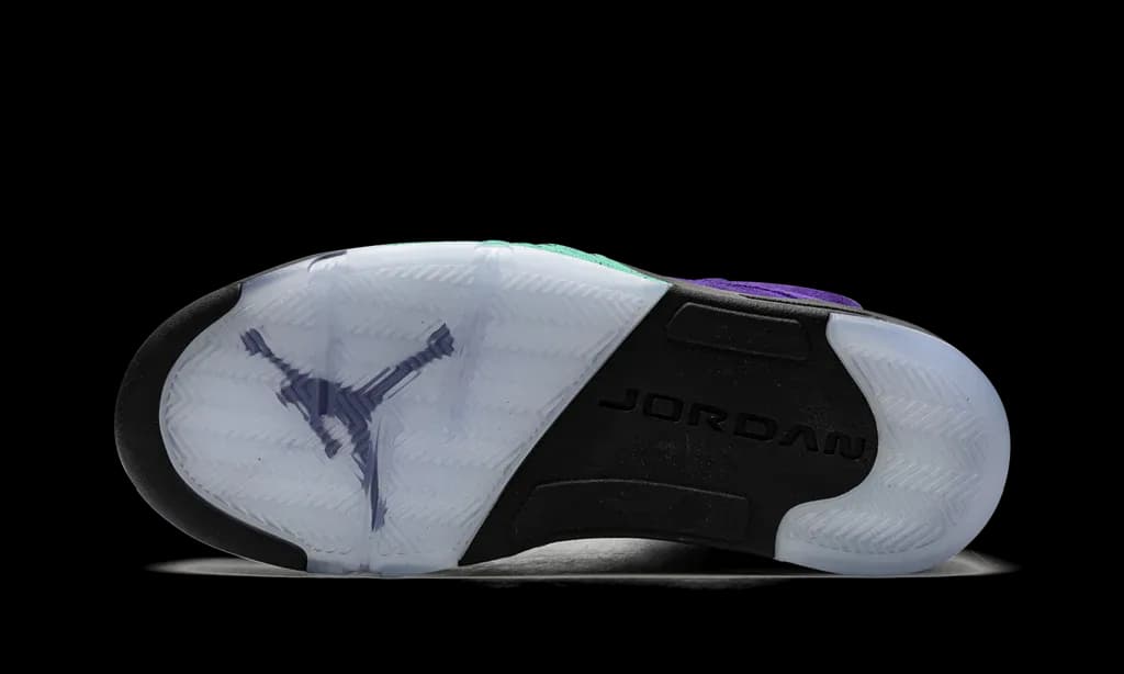 Air Jordan 5 Retro Alternate Grape | OVERCEZ