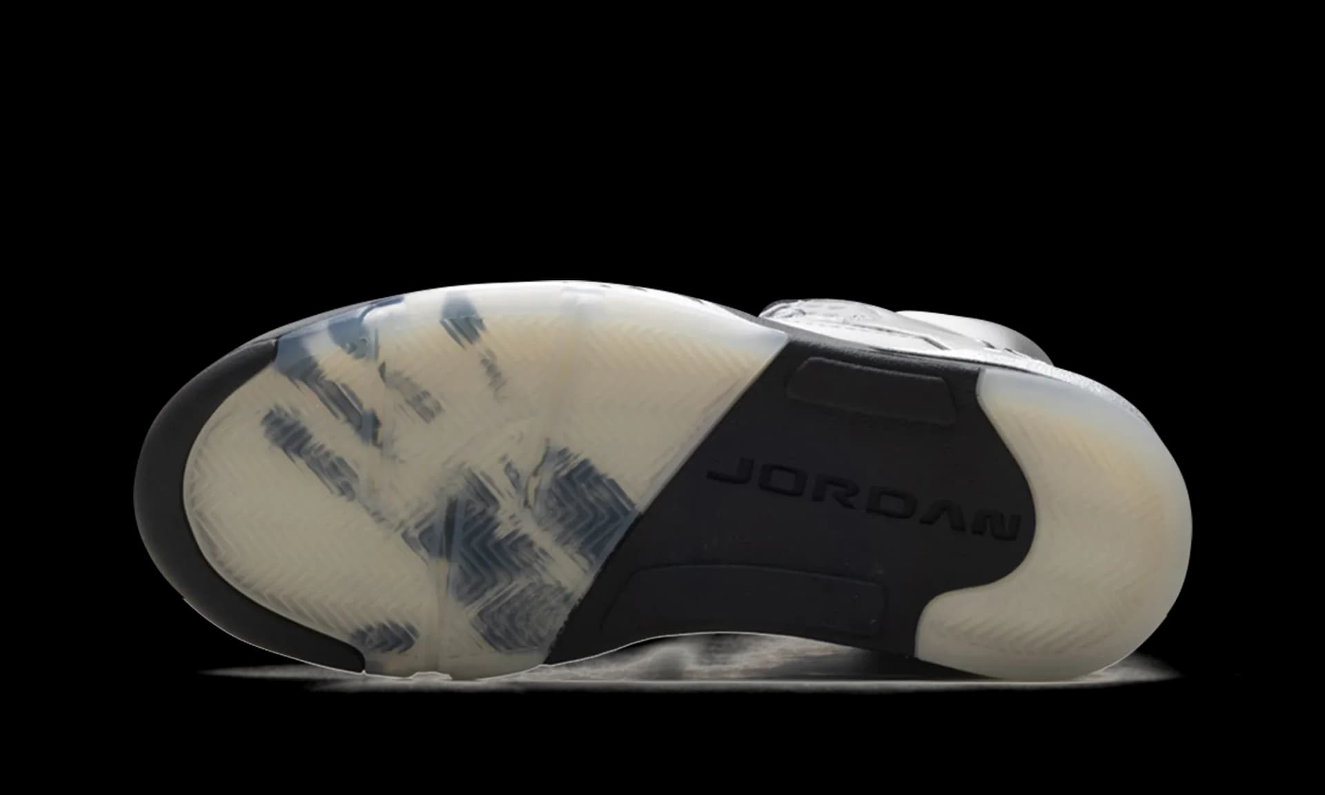 Air Jordan 5 Retro Wings (2025) (W) | OVERCEZ