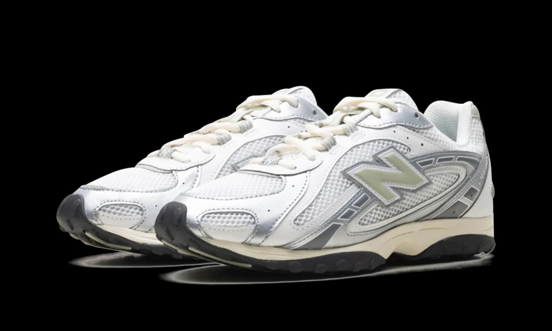 New Balance 204L Silver Metallic Sage Green | OVERCEZ