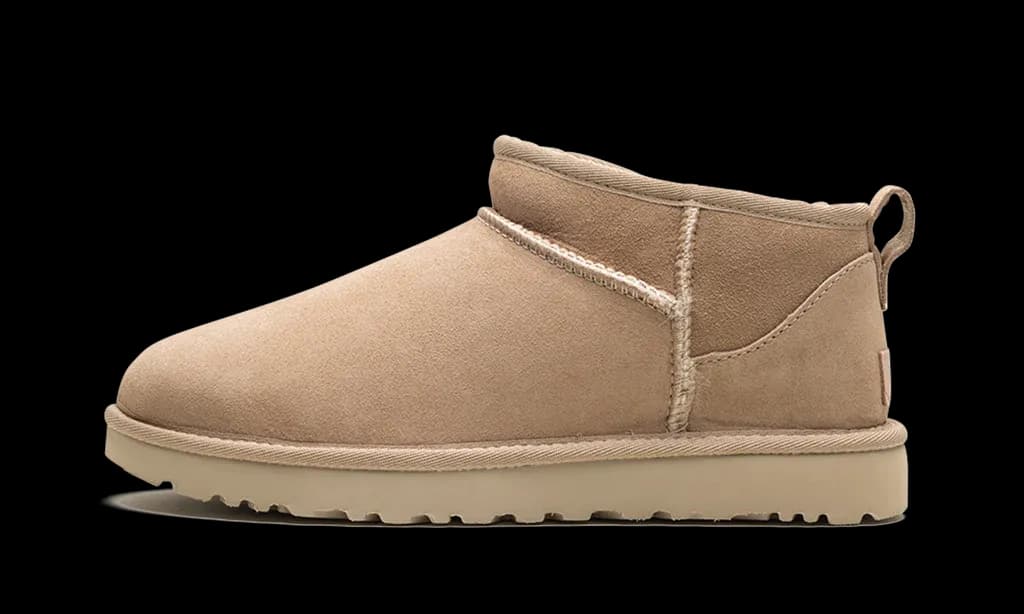 UGG Classic Ultra Mini Boot Sand (W)