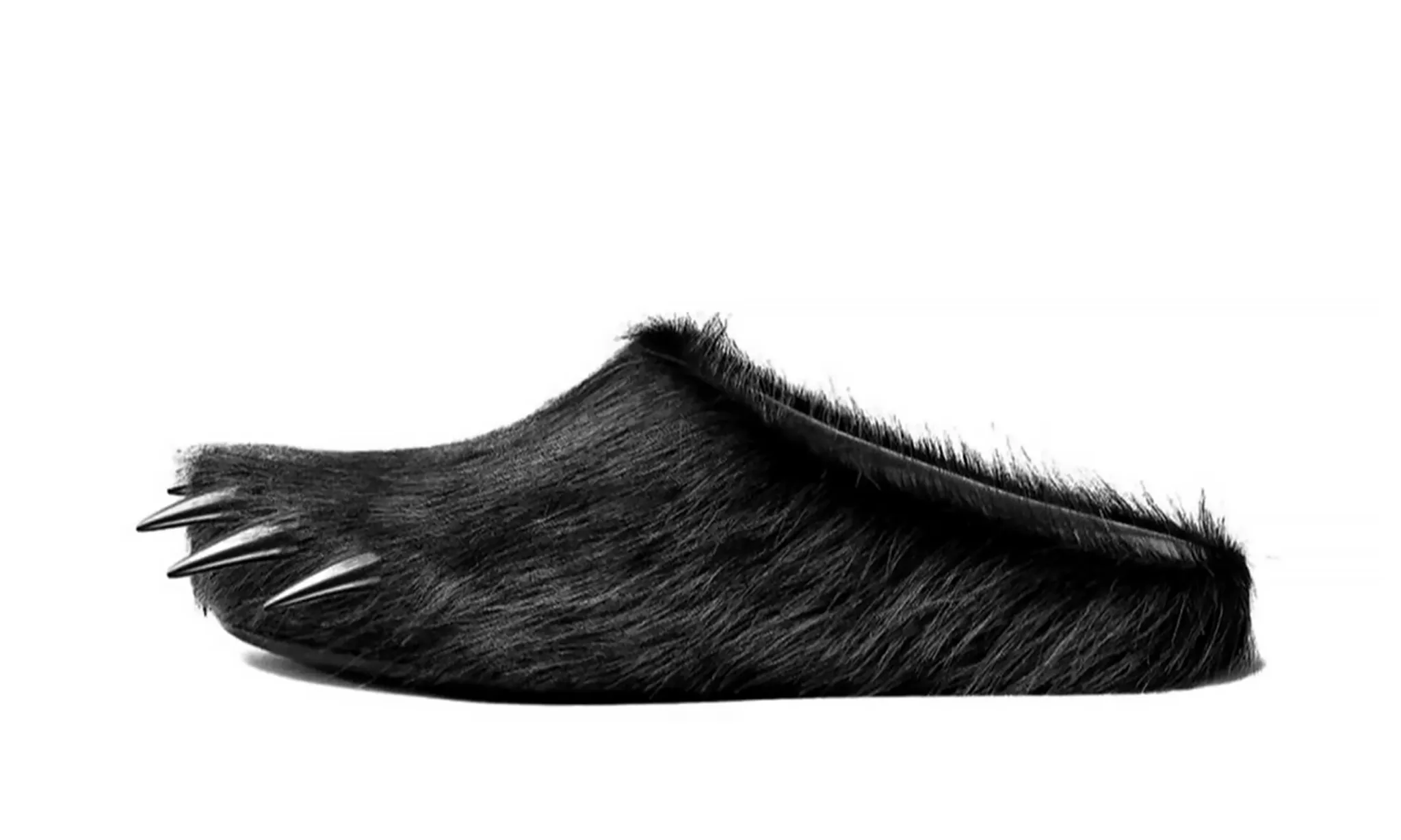Bravest Studios Bear Claw Mule Black | OVERCEZ